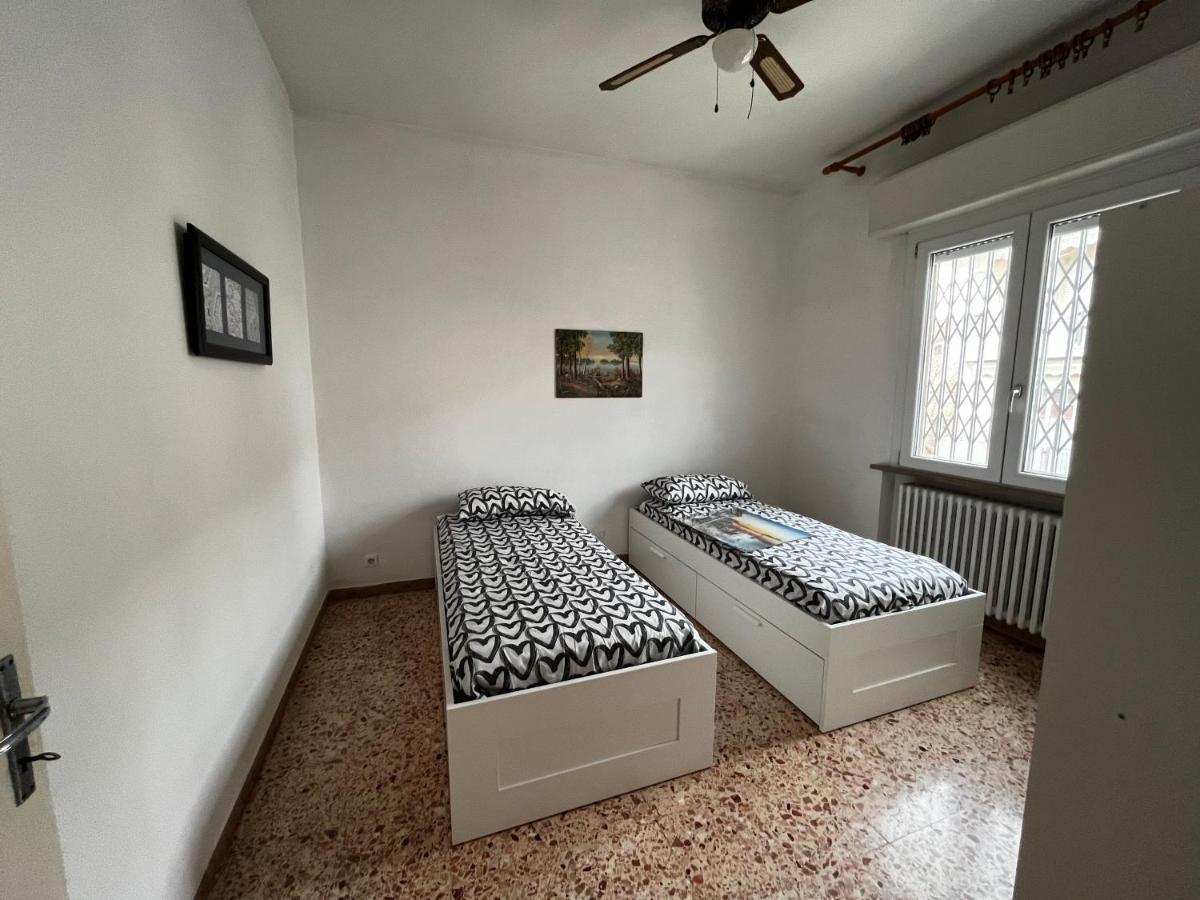 רימיני Casa Vacanze Dalla Lory מראה חיצוני תמונה